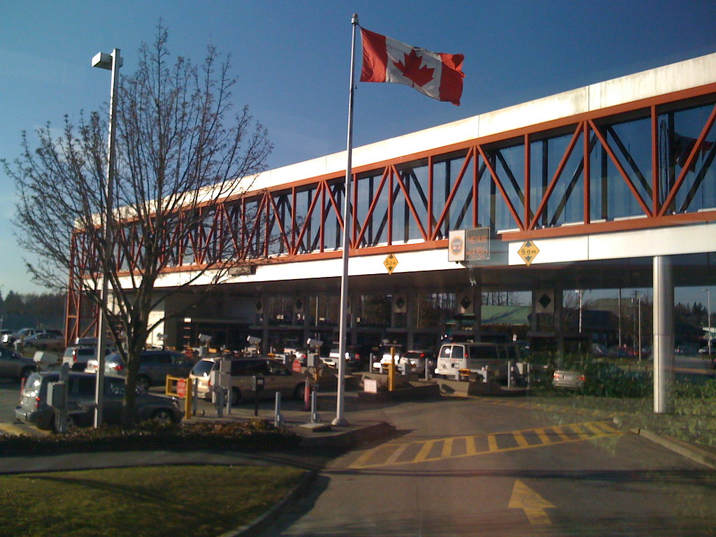 Canadian NEXUS travellers: What is the best way to register?